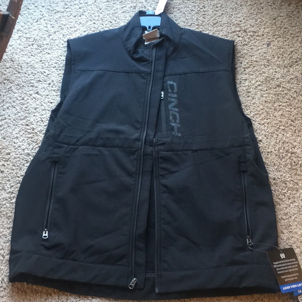 Men’s Cinch Vest